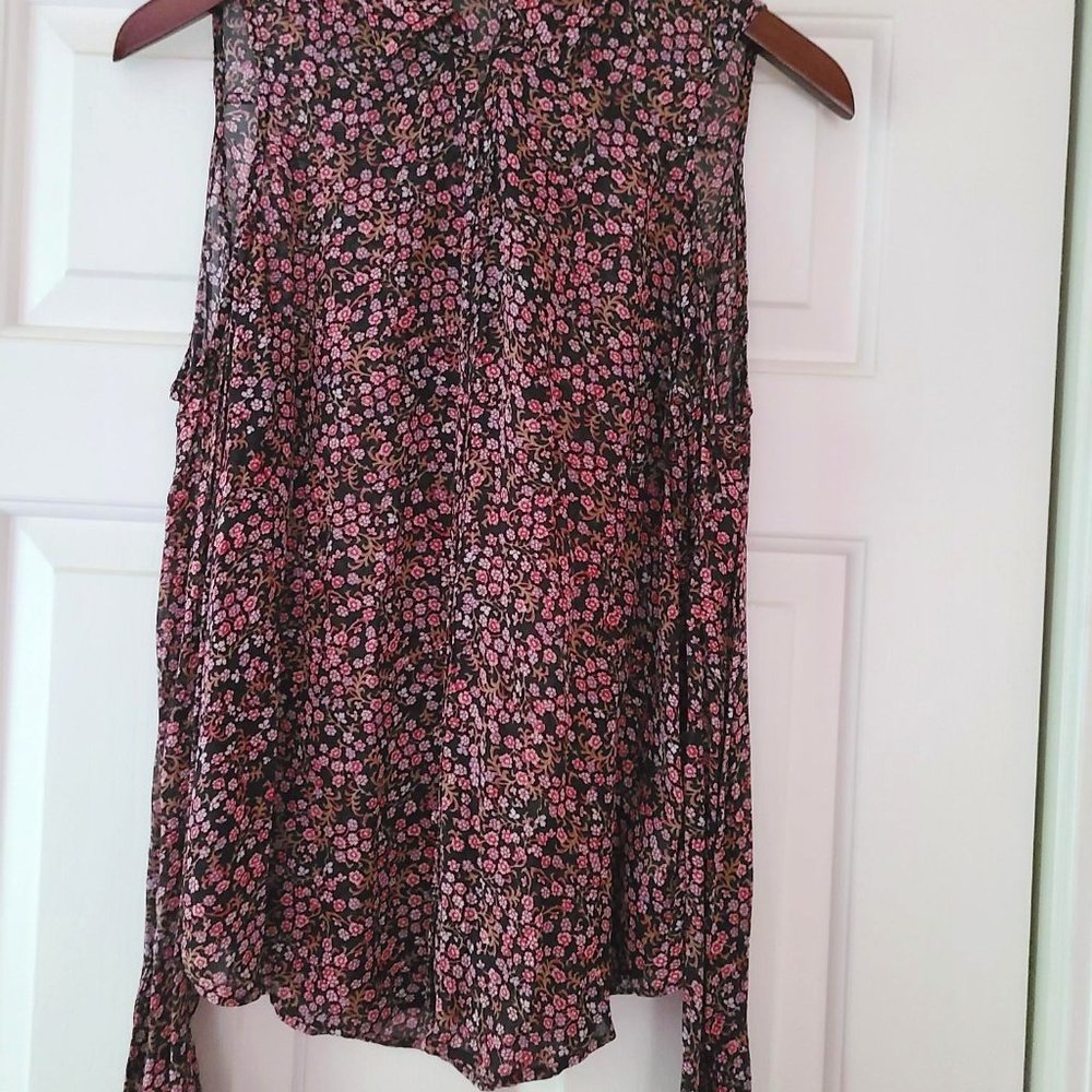 Paige Cold-shoulder button-up Blouse